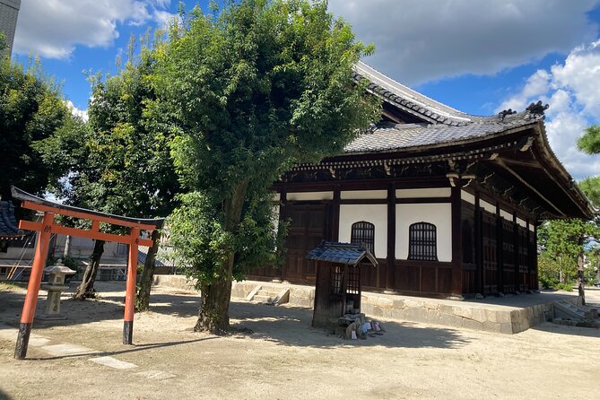 Mount Daimonji Hike Includes Temples Shrines & Gardens of Kyoto - Temples and Shrines Along the Hike