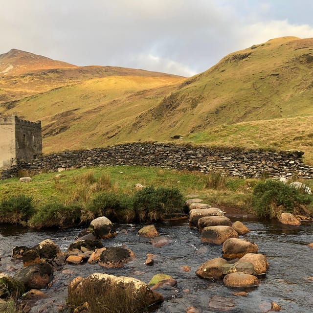 Mount Errigal Walking Trip, Pick up in Private Luxury Car - What to Bring