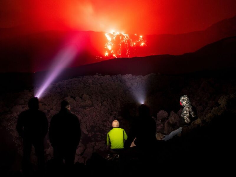 Mount Etna: Morning Excursion With an Expert Local Guide - Itinerary Highlights
