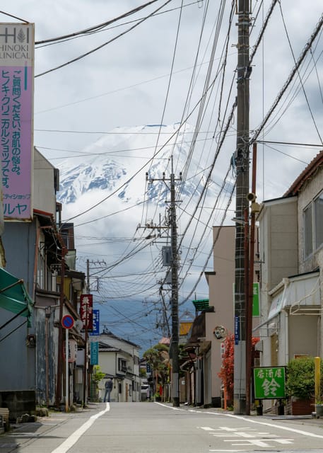 Mount Fuji and Hakone Private Tour English Speaking Driver - Saiko Iyashi-no-Sato Nenba Village