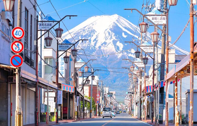 Mount Fuji, Arakura Pagoda, Oishi Park, Kawaguchiko 1-Day Tour - Lake Kawaguchi and Oishi Park