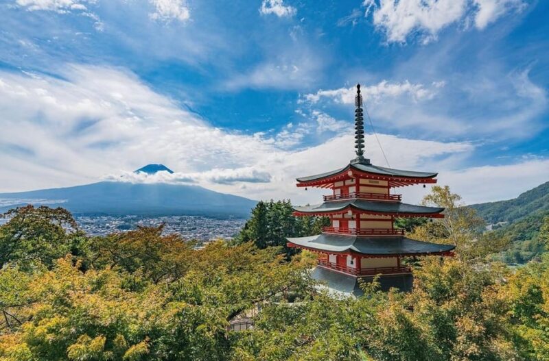 Mount Fuji Customized Tour With English Speaking Guide - Itinerary Highlights