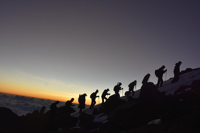 Mount Kenya Sirimon - Chogoria Route(5 Days) - Guidance and Support