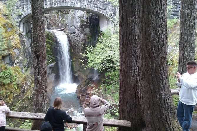 Mount Rainier Tour From Seattle - Refreshments and Snacks Provided