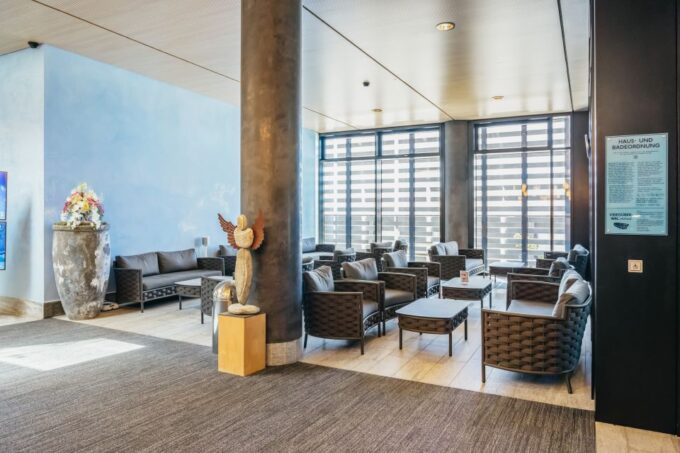Mount Rigi: Day Pass With Mineral Baths & Spa Day Admission - Architectural Design of Spa Facilities