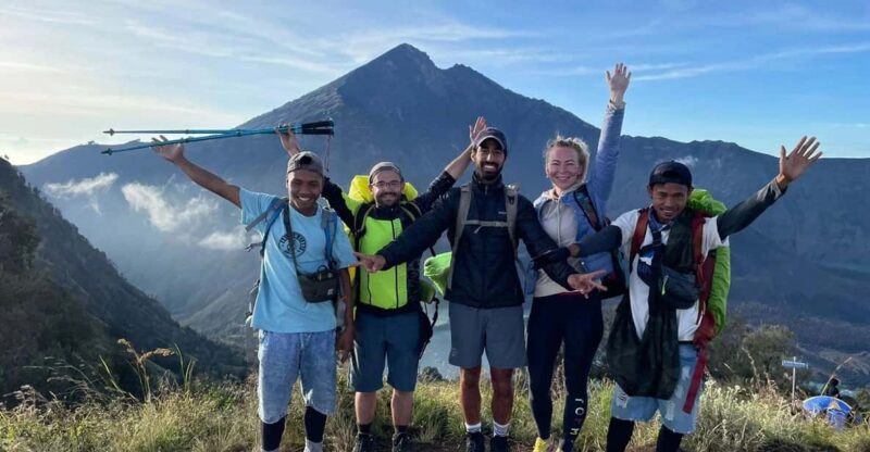 Mount Rinjani 2D 1N Senaru Crater Rim - Key Points