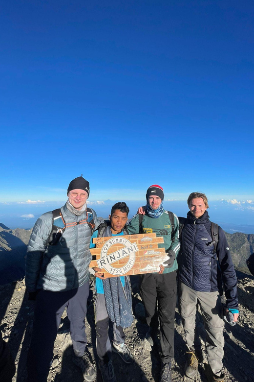 Mount Rinjani 3D/2N Full Mt Rinjani - Deposit and Prohibited Items