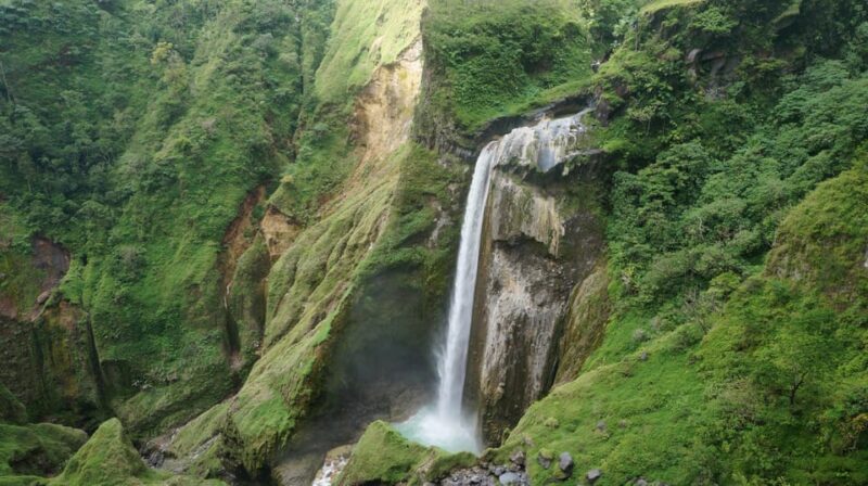Mount Rinjani Trekking 2D/1N Summit 3726m - Accommodation and Transfers