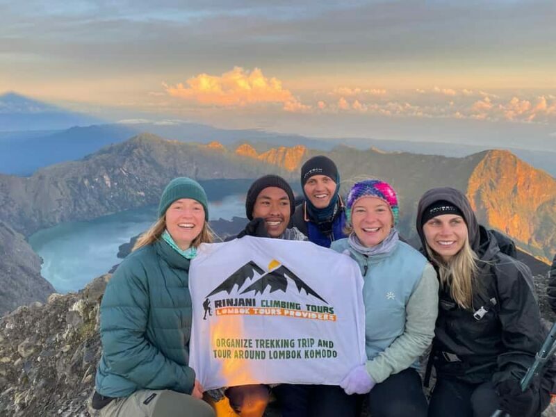 Mount Rinjani Trekking 2D/1N Summit Sunrise & Sunset Views - Who Should Consider This Trek?