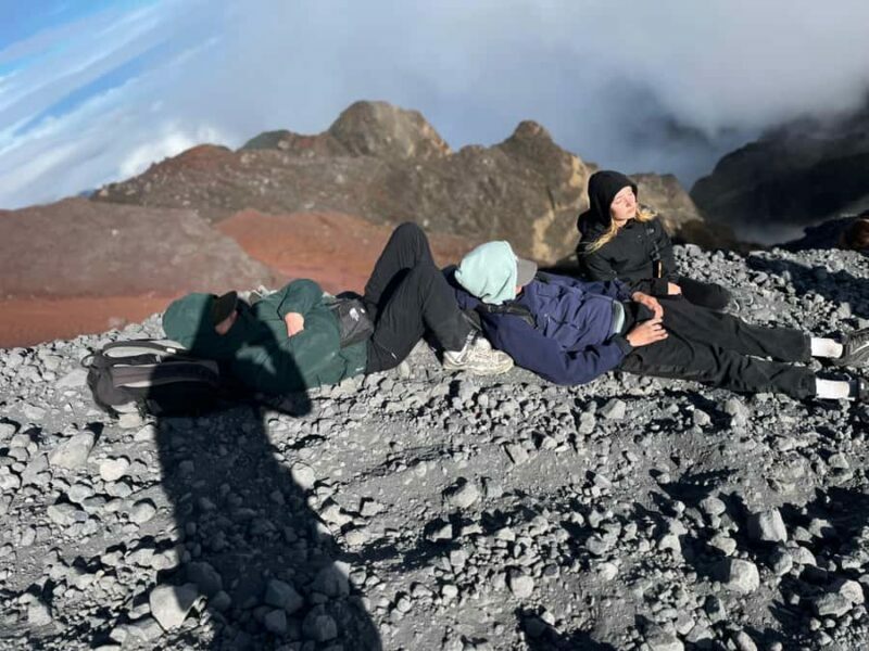 Mount Rinjani Trekking Tour 2D- Summit 3726. - Who Is This Trek Best For?