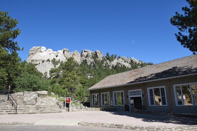Mount Rushmore Self-Guided Walking Audio Tour - App Setup and Usage