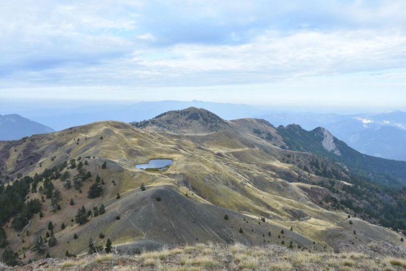 Mount Smolikas: 2-Day Hiking Trip to Drakolimni - Hiking to Drakolimni