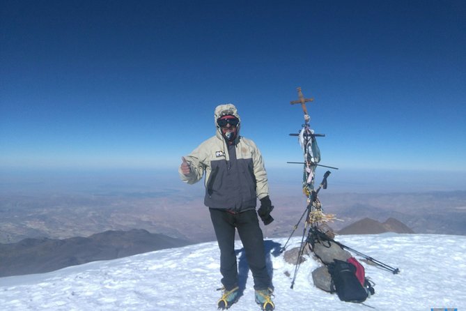 Mountain Adventure In Chachani - Key Points