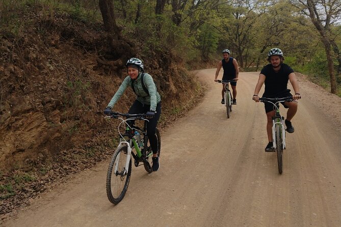 Mountain and City Cycling. - Meeting and Pickup