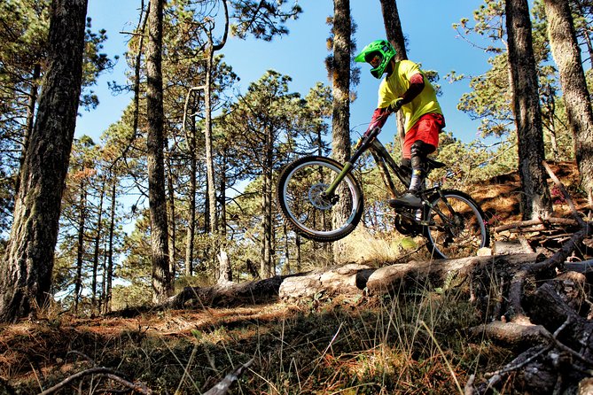 Mountain Biking at the Cumbre Ixtepeji Trails - Location and Accessibility