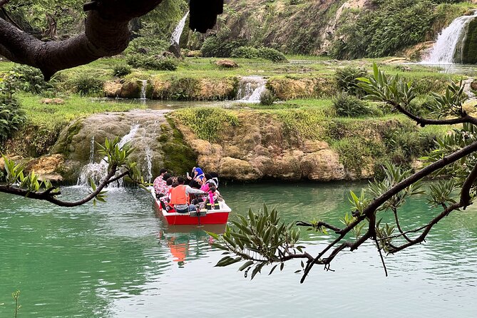 Mountain Safari 4 Hours East Salalah Tour - Wadi Darbat, Sumharam - Inclusions