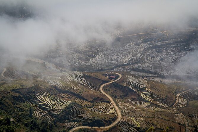 Mountain Views & Rice Terraced Fields Hiking – 2D 1N - Booking and Reservation