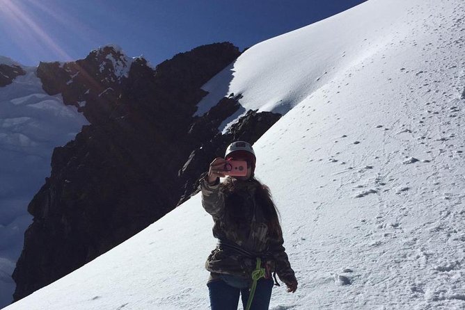 Mountaineering: Ascent to Nevado Mateo - Reaching the Summit