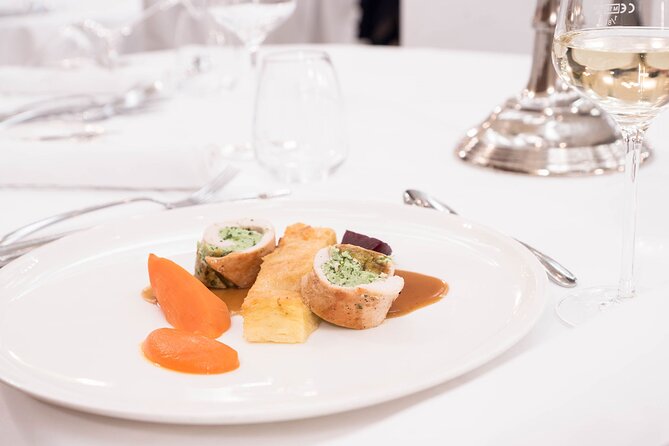 Mozart Dinner Concert in Salzburg - Beverage Options