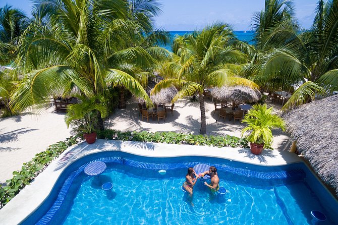 Mr. Sanchos Beach Club All-Inclusive Day Pass - Souvenir and Photo Opportunities