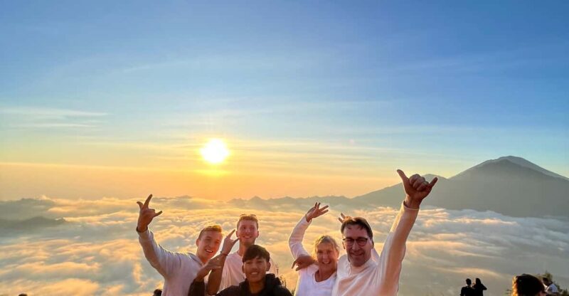 Mt Batur Sunrise Hiking With Breakfast - Itinerary Details