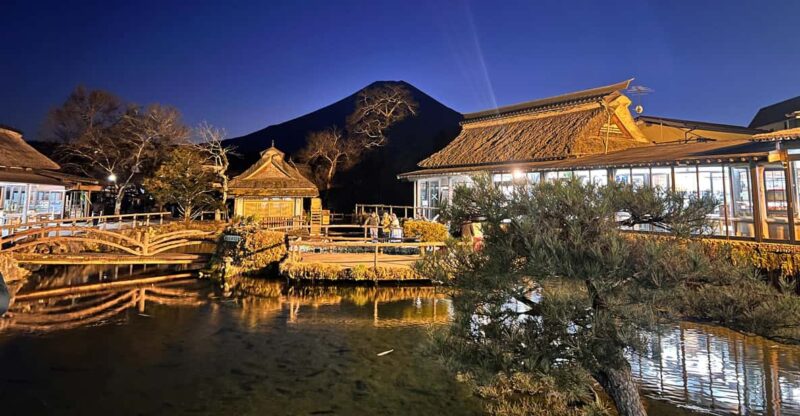 Mt. Fuji and Hakone Day Trip With Private Vehicle and Guide - Visiting the Kitaguchi-hongu Fuji Sengen Shrine