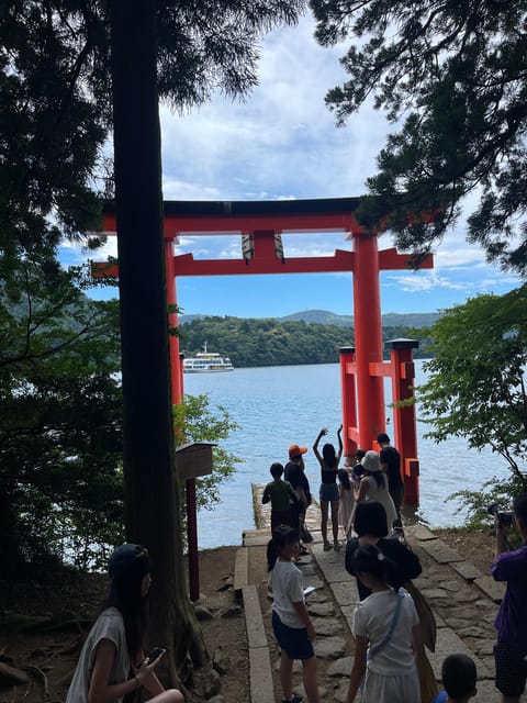 Mt Fuji and Hakone Private Tour With English Speaking Driver - Oishi Park