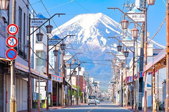 Mt.Fuji Arakurayama Sengen Park,Oshino Hakkai,Kawaguchi Lake Tour - Meeting and Pickup Information