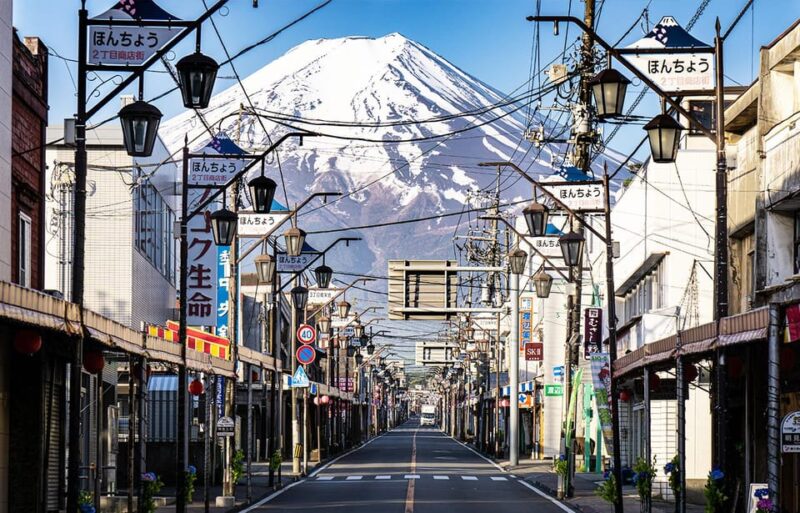 Mt.Fuji Day Tour: Arakura Park,Oshino Hakkai ,Kawaguchi Lake - Key Points