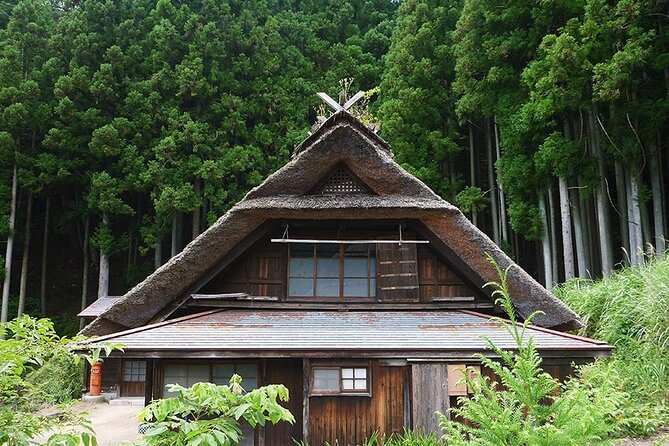 Mt Fuji Japanese Crafts Village and Lakeside Bike Tour - Meeting Point