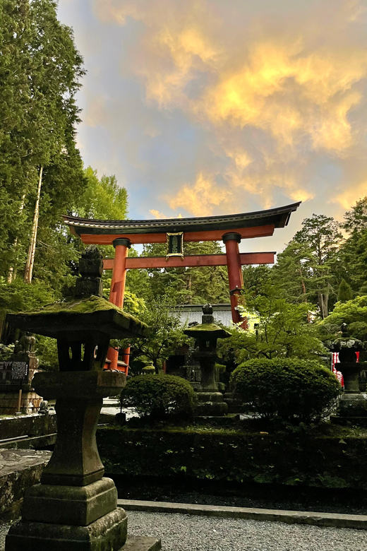 Mt Fuji Private Day Tour With English Speaking Driver - Private Transport and Accessibility