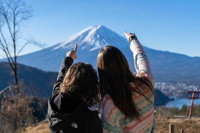 Mt. Fuji Private Sightseeing Tour With Photographer - Key Points