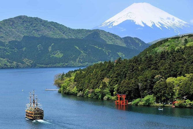 Mt. Fuji Shiba Sakura Festival and Hoto Noodle Making - Exploring the Mt. Fuji Shiba Sakura Festival