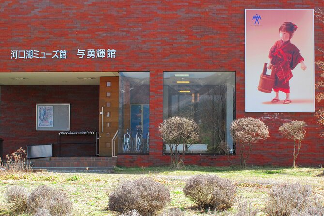 Mt. Fuji's Fifth Station & Lake Kawaguchiko Cycling Tour - Cycling Around Lake