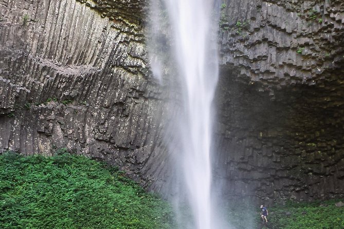 Mt. Hood/Gorge Waterfall Loop From Portland - Additional Information