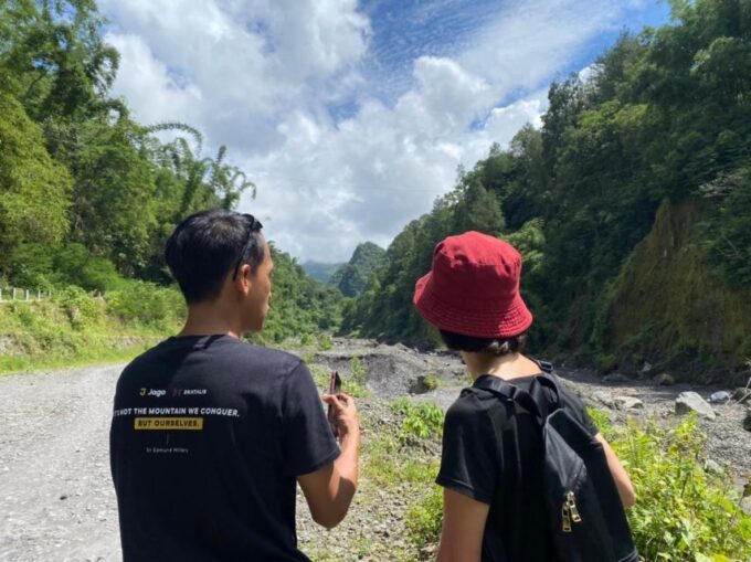 Mt. Merapi Majesty: Soft Trek and Botanic Village Tour - Scenic Highlights