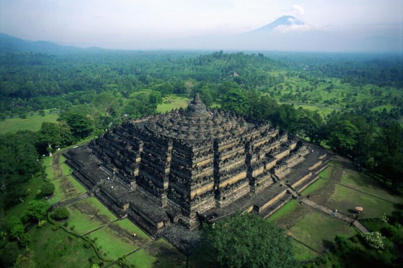 Mt. Merapi Sunrise, Borobudur Climb Up & Prambanan Temple - Pricing and Packages