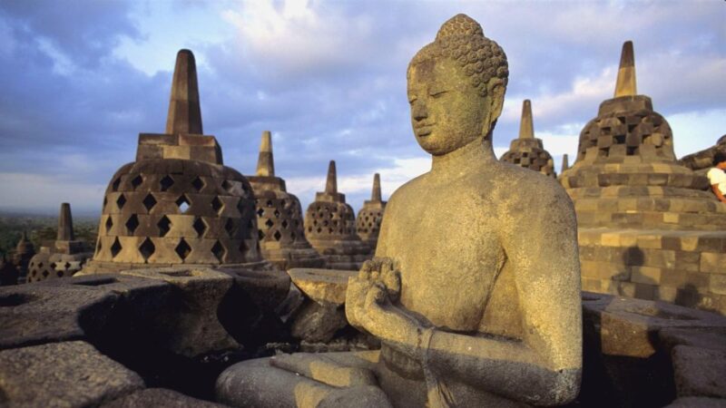 Mt. Merapi Sunrise, Borobudur Climb Up & Prambanan Temple - Preparation and Recommendations
