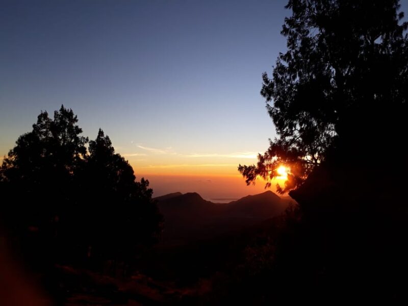 Mt. Rinjani 2-Day Crater or Summit Hike With Porter Service - Hike Details and Itinerary