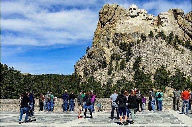 Mt Rushmore, Crazy Horse and Custer State Park Wildlife Loop Tour - Practical Considerations