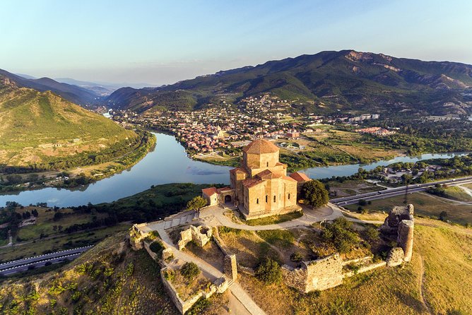 Mtskheta & Jvari Half Day Private Tour - Tour Duration and Group Size
