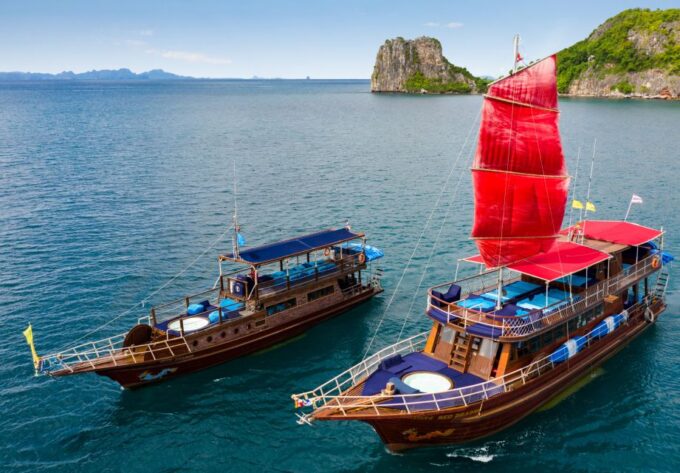 Mu Ko Ang Thong: Private Day Charter in Classic Thai Yacht - Booking and Cancellation