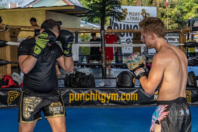 Muaythai Advanced Class - Equipment and Accessibility