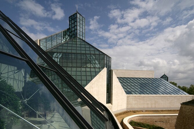 Mudam Luxembourg Museum Entrance Ticket - Visitor Amenities and Services