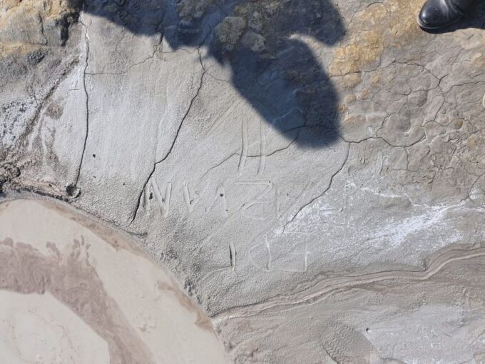 Muddy Volcanoes and Salt Mine Private Tour - Languages Offered
