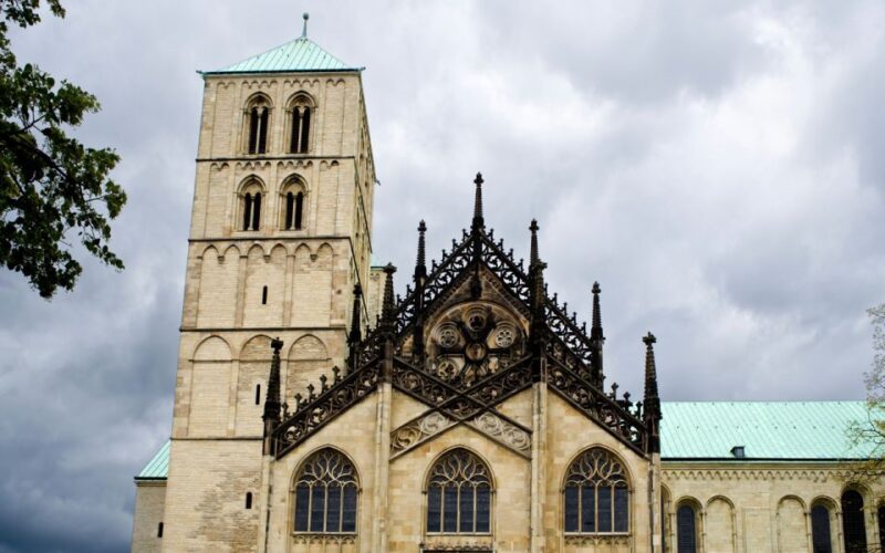 Muenster: Self-Guided Outdoor Escape Game - Customer Support Availability