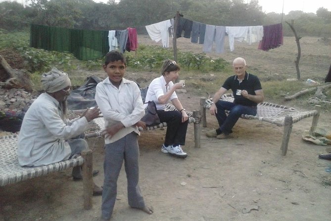 Mughal Heritage Walk in Kachhpura Village Around Taj Mahal - Meeting and Pickup Details