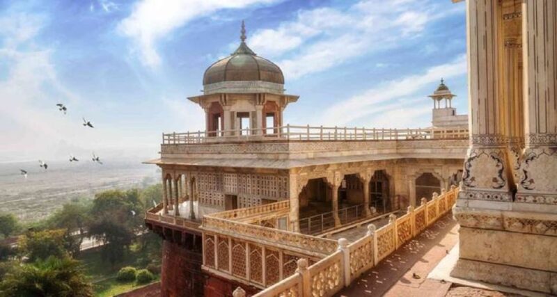 Mughal Majesty & Wildlife Wonders: 3 Days 2 Night - Key Points