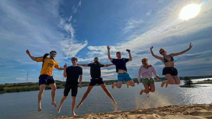 Mui Ne: Sand Dunes Jeep Tour (ATV WITH DRIVER) and Guide - Experience the Thrill of Mui Nes Sand Dunes