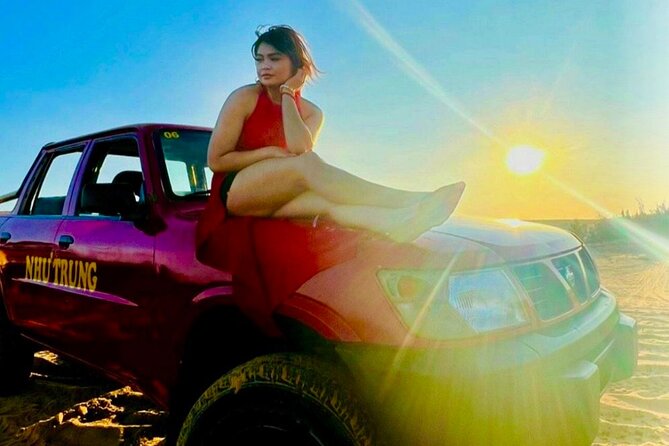 Mui Ne: Sand Dunes Jeep Tour With Friendly English Guide - Exploring the Mui Ne Fishing Village